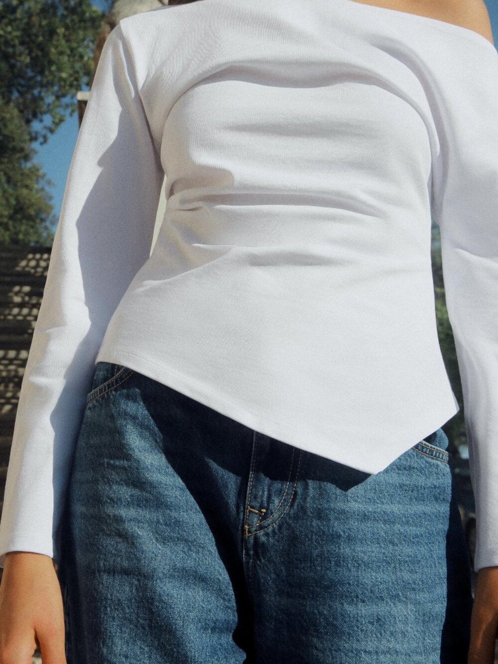 ZARA WHITE ASYMMETRICAL Boatneck TOP Medium